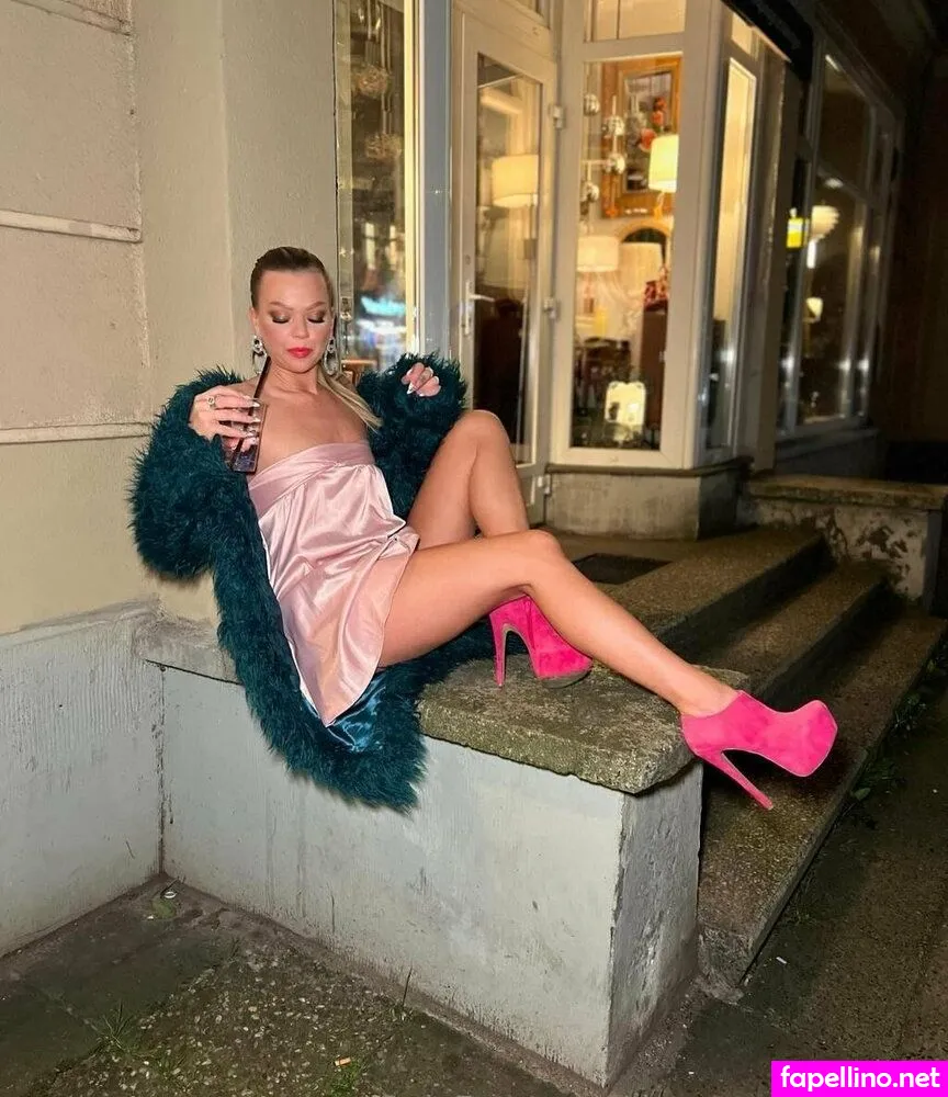 doreensteinertvip, reenofficialmusic Nude Leaked OnlyFans Photo #ARgPYFTCbj