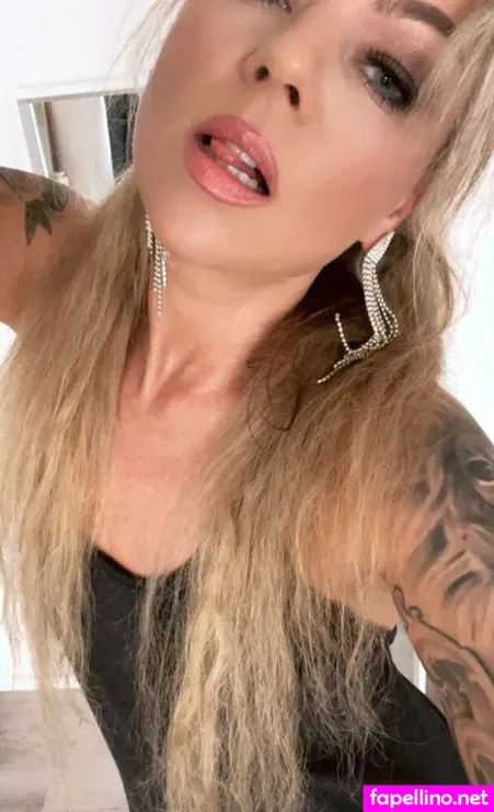 Doreensteinertvip OnlyFans Thumbnail #gd73yPg0UE