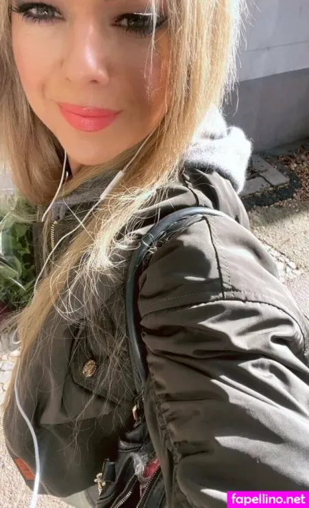 Doreensteinertvip OnlyFans Thumbnail #igq8qPOdal