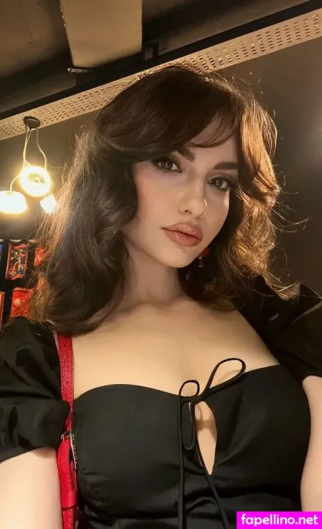 Doris Murati OnlyFans Thumbnail #YRoZzuhzou