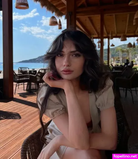 Doris Murati OnlyFans Thumbnail #pnQEQ1kwos