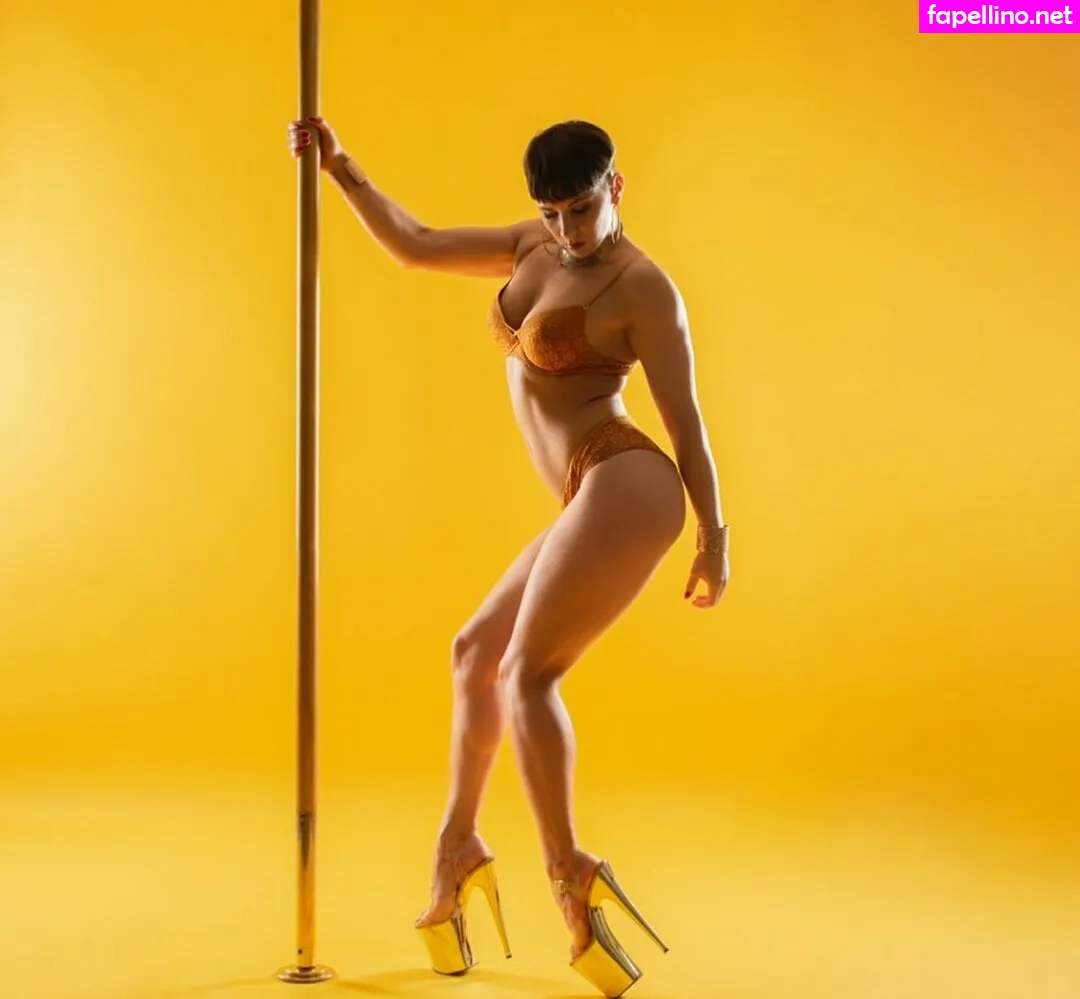 dorisarnold, dorisarnoldpoledancer Nude Leaked OnlyFans Photo #9aGe1TIzjF
