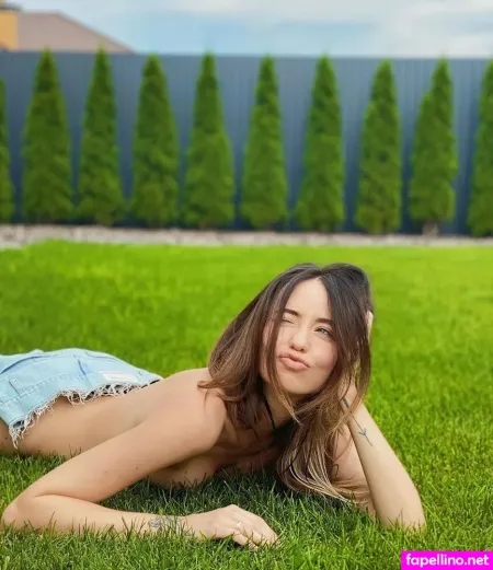 Dorofeeva OnlyFans Thumbnail #C06YXjxYmh