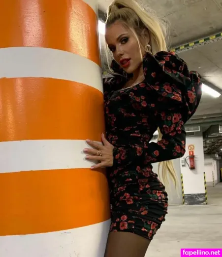 Dorota Rabczewska OnlyFans Thumbnail #VgvgYaQLIe