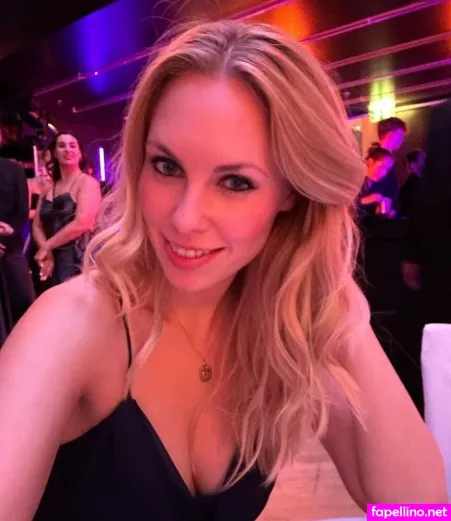 Dorothea Schupelius OnlyFans Thumbnail #X8nf0tNtJs