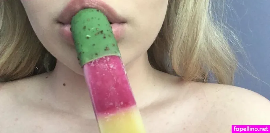 Dotknij OnlyFans Thumbnail #DDq28cWU4I