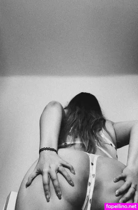 Dotknij OnlyFans Thumbnail #Q2iOwPudUV