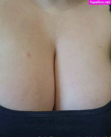 Doublehholly OnlyFans Thumbnail #6oQz06T9wo