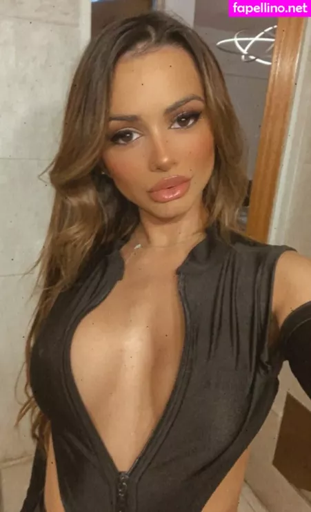 Doutzen OnlyFans Thumbnail #J9fFqpAXxY