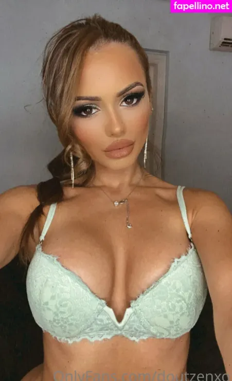 Doutzenxo OnlyFans Thumbnail #EzRpOjrVIS