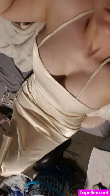 Dova Lancaster OnlyFans Thumbnail #LHmXl0CQh3