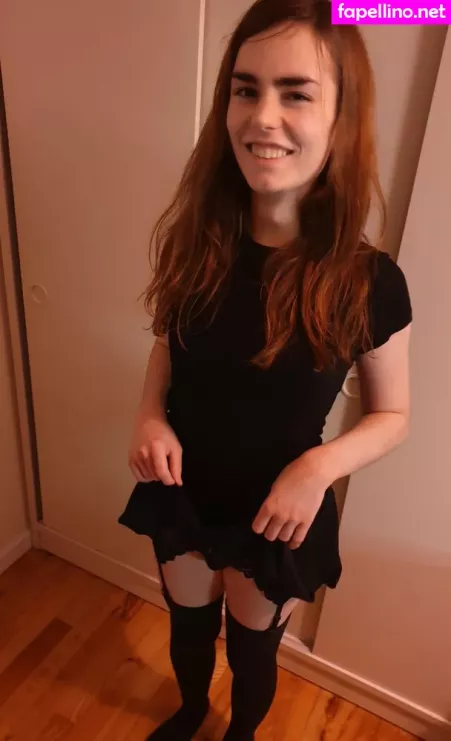 Dovelark OnlyFans Thumbnail #vDYz1ezUy9