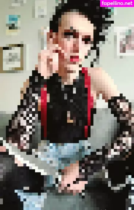 Doxxxie OnlyFans Thumbnail #pzIKN6EENj