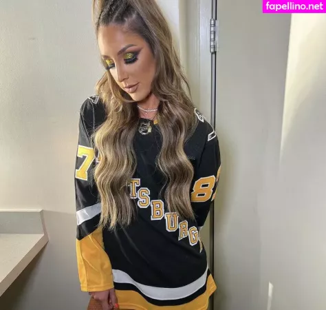 Dr Britt Baker OnlyFans Thumbnail #f0lCfBA3Lh