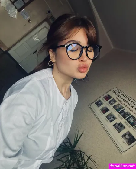 Dr Daniela OnlyFans Thumbnail #waWu00Ul8s