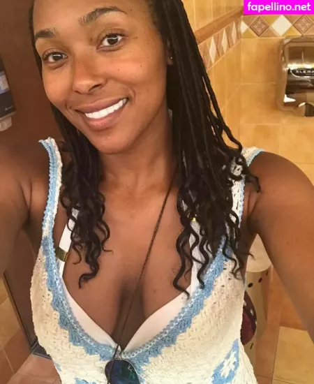 Dr Ebonie Vincent OnlyFans Thumbnail #Fb2HyMKS2t