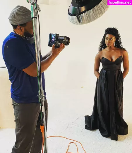 Dr Ebonie Vincent OnlyFans Thumbnail #eTonTzU7F3