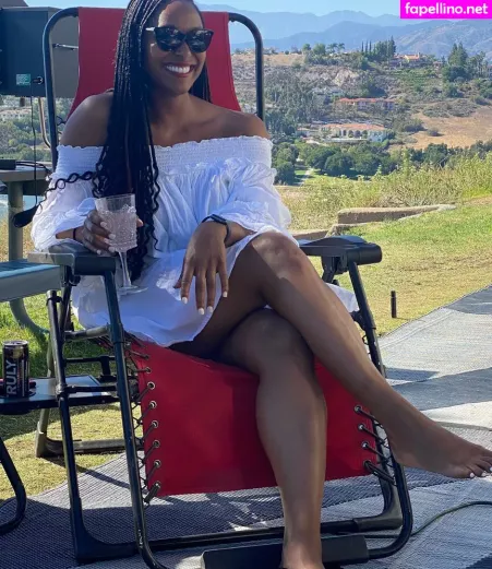 Dr Ebonie Vincent OnlyFans Thumbnail #puPfFHX2Bm