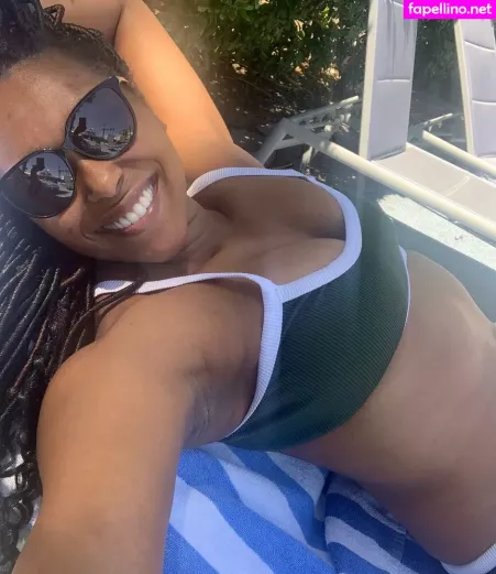 Dr Ebonie Vincent OnlyFans Thumbnail #rkl26mPiSX