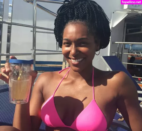 Dr Ebonie Vincent OnlyFans Thumbnail #uj15d6kI7v