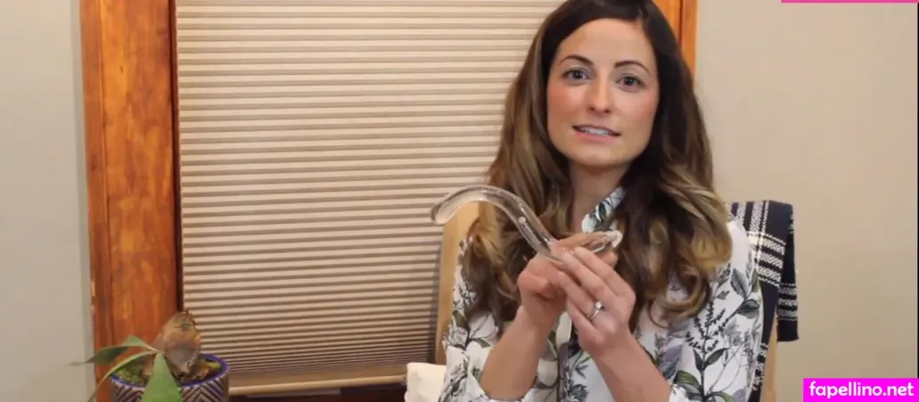 Dr Susie Gronski OnlyFans Thumbnail #a6O853MRpX