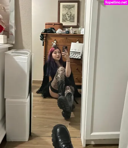 Draculonaa OnlyFans Thumbnail #crQ4wt3myV