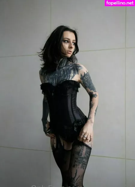 Draken Lady OnlyFans Thumbnail #dMm6UiUPM4