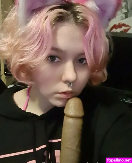 Dramatic Dumpster Free OnlyFans Thumbnail #bycwkMyOmt