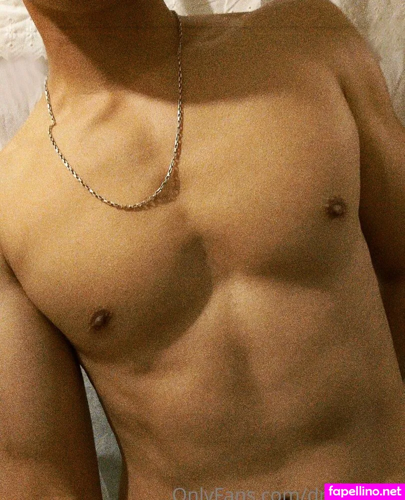 ayechillll_, drankoboy Nude Leaked OnlyFans Photo #DDdA2Pzu18