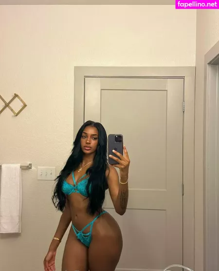 Drayadominicana OnlyFans Thumbnail #FDyywcrOYE