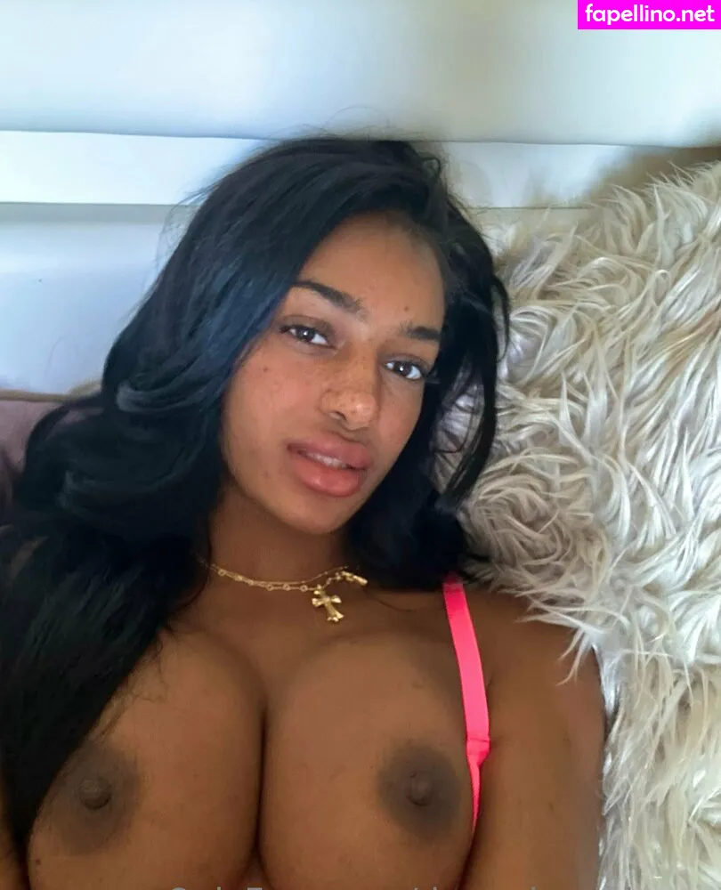 Freckles, cloudydonna, drayadominicana Nude Leaked OnlyFans Photo #ZjNMQd8beJ