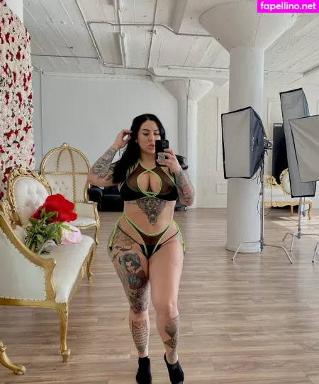 Dreaalexatv OnlyFans Thumbnail #9iICWcw7s6