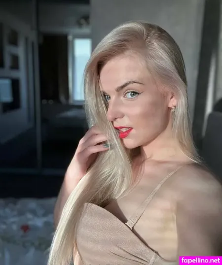 Dream Olivia Blair OnlyFans Thumbnail #AjsT0iKMqw