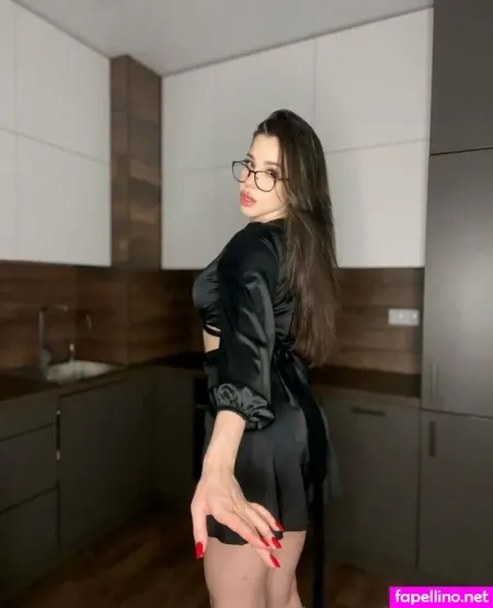 Dream Viki OnlyFans Thumbnail #CGOB7aywij