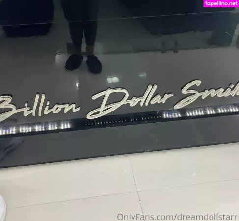 Dreamdollstarr OnlyFans Thumbnail #3nU5LTiKii