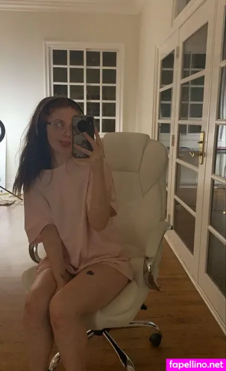 Dreamlikegia OnlyFans Thumbnail #59MLq1FX75