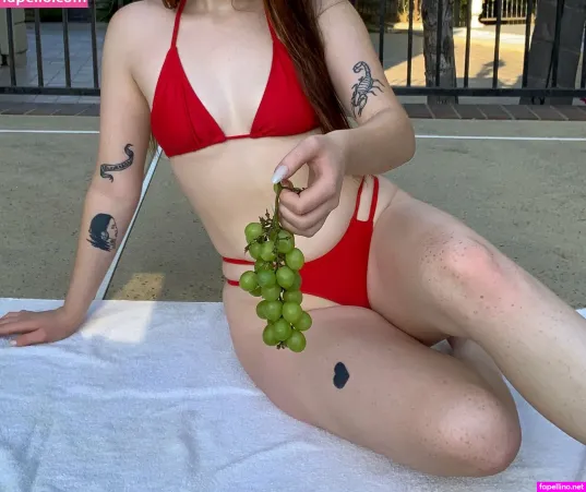 Dreamlikegia OnlyFans Thumbnail #Mift6MUK8N