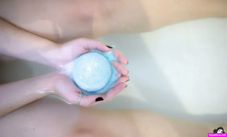 Dreamoon OnlyFans Thumbnail #qVoyb7BIK7