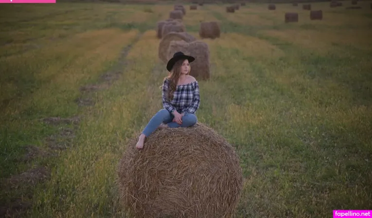 Dreamsweetgirlfree OnlyFans Thumbnail #Oft0dwtDTz