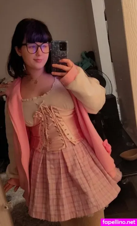 Dreamy Goth OnlyFans Thumbnail #LdiERD9NLB