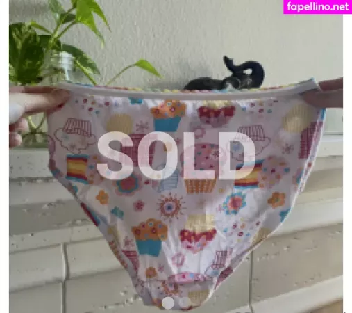 Dreamyasiangirlvids OnlyFans Thumbnail #HZS7hCJUkF