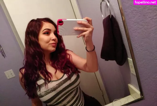 Drearoseee OnlyFans Thumbnail #6sqW4H22Sg