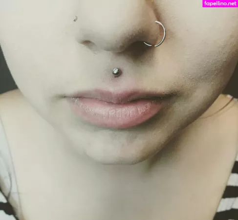 Drearoseee OnlyFans Thumbnail #EtdLNE6zHC