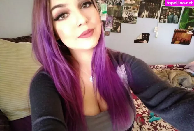 Drearoseee OnlyFans Thumbnail #H8ahUZcrfY