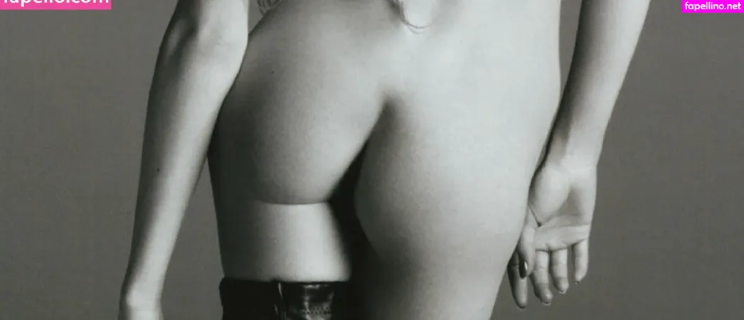 Dree Hemingway OnlyFans Thumbnail #L51lIs1jCt