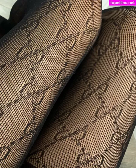Dressupblondie OnlyFans Thumbnail #GUwdnBv7D2