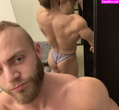 Drewalexander OnlyFans Thumbnail #t4YO5yewNK