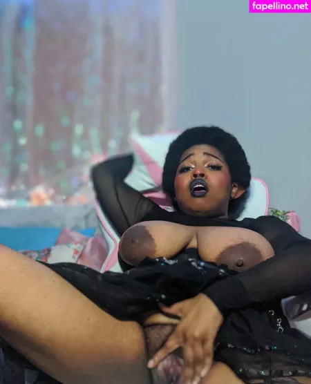 Drharleyhoney OnlyFans Thumbnail #1RtYXoTDs6