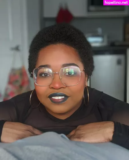 Drharleyhoney OnlyFans Thumbnail #IxFib5VmUT