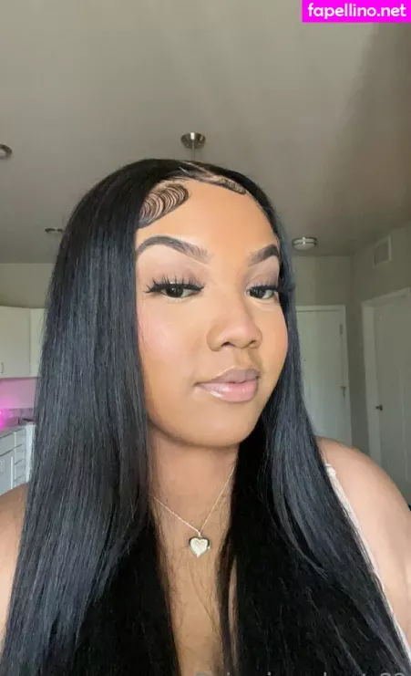 Drippinvelvet OnlyFans Thumbnail #kcdaFq2Kf9